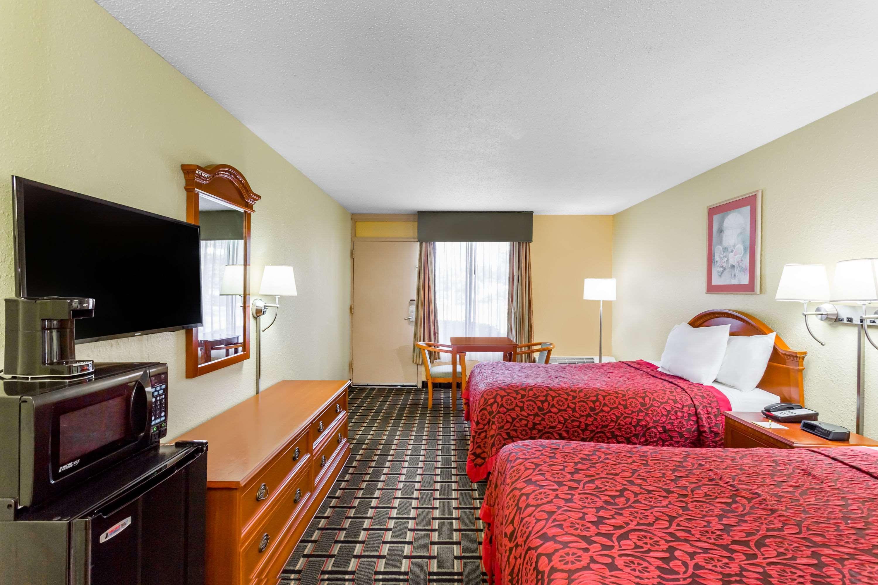 Red Roof Inn Savannah - Southside/Midtown エクステリア 写真