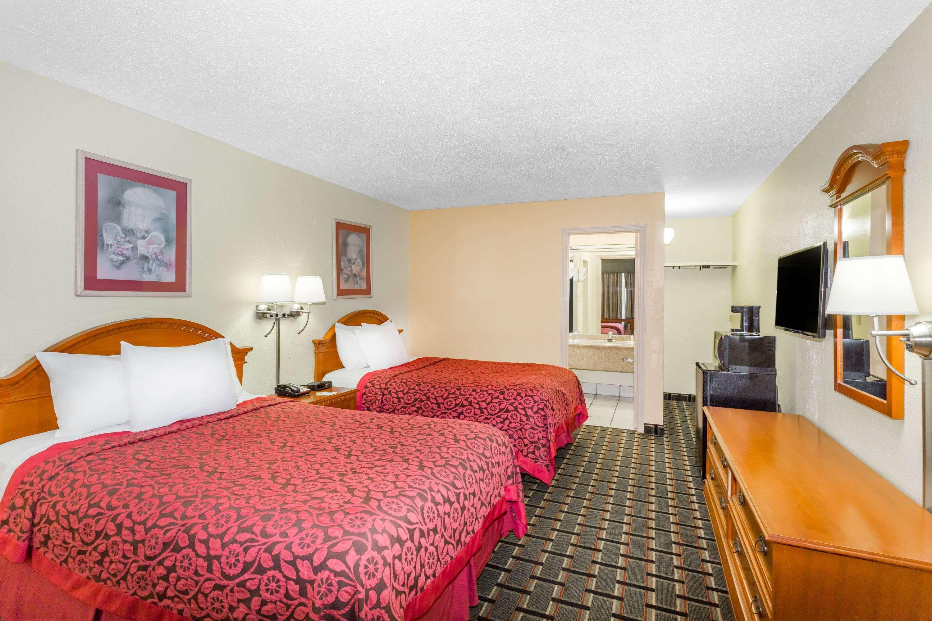 Red Roof Inn Savannah - Southside/Midtown エクステリア 写真
